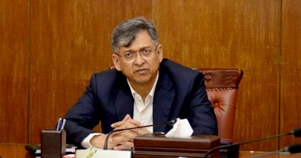 জরুরি ভিত্তিতে ২ হাজার ৭০১ জন কনস্টেবল নিয়োগ: স্বরাষ্ট্রমন্ত্রী