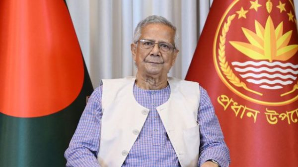 সাহস নিয়ে ভোটকেন্দ্রে যাওয়ার আহ্বান প্রধান উপদেষ্টার