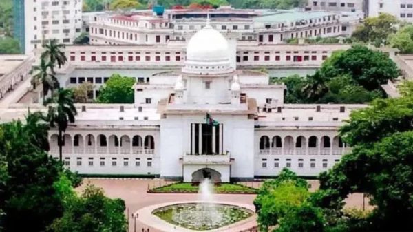 রমজানে হাইস্কুল বন্ধ রাখতে হাইকোর্টের আদেশ স্থগিত