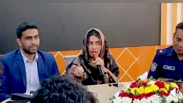 বাহুবলে প্রশাসনিক সভায় এমপির স্ত্রীর প্রধান অতিথি হওয়া নিয়ে বিতর্ক, ইউএনও ও এসি (ল্যান্ড) বদলি