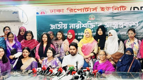 জুলাইয়ের হারিয়ে যাওয়া নারী কণ্ঠস্বর খুঁজে বের করব: নাহিদ ইসলাম