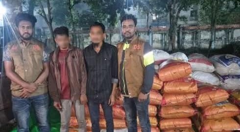 ট্রাক তল্লাশিতে মিলল ৯০০ কেজি ভারতীয় জিরা, আটক ২