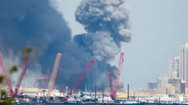 ২৭ মার্কিন ঘাঁটিতে ইরানের অতর্কিত হামলা