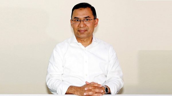 বগুড়ায় নয়, কড়াইল বস্তিতে হবে ‘ফ্যামিলি কার্ড’ কর্মসূচির উদ্বোধন