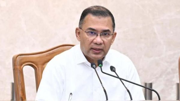 ‘ই-হেলথ’ কার্ড চালুর নির্দেশ প্রধানমন্ত্রীর