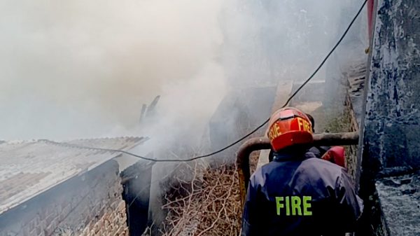 সীতাকুণ্ডে তুলার গোডাউনে ভয়াবহ আগুন নিয়ন্ত্রণে ফায়ার সার্ভিস
