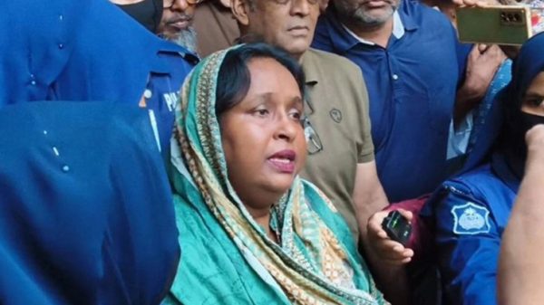 দুই মামলায় হাইকোর্টে জামিন পেলেন আইভী