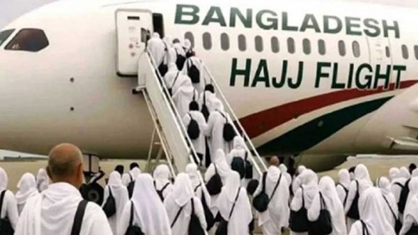 ১৮ এপ্রিল থেকে হজ ফ্লাইট শুরু: ধর্মমন্ত্রী