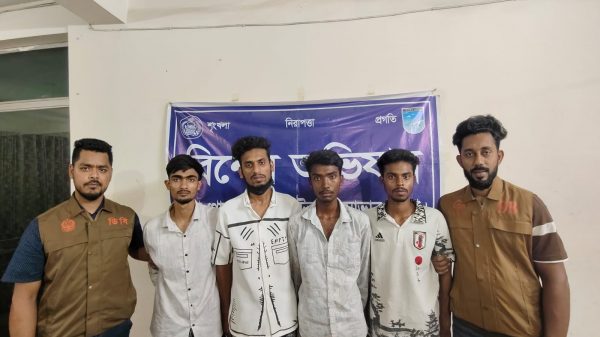 আশুলিয়ায় কিশোর গ্যাংয়ের ৪ সদস্য গ্রেফতার