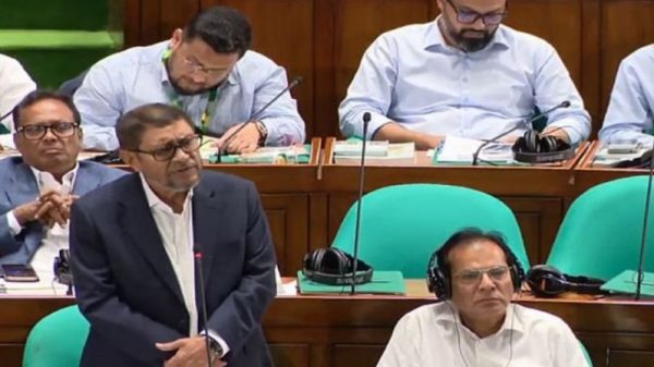 করোনা ভ্যাকসিন কেনায় খরচ ৪ হাজার ৩৯৪ কোটি টাকা: সংসদে স্বাস্থ্যমন্ত্রী