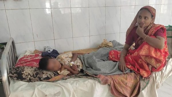গাইবান্ধায় হামের উপসর্গ নিয়ে ৬ শিশু হাসপাতালে ভর্তি