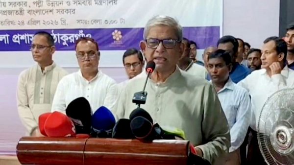 দেশে তেলের সংকট নেই, এটি সৃষ্টি করা হয়েছে: মির্জা ফখরুল