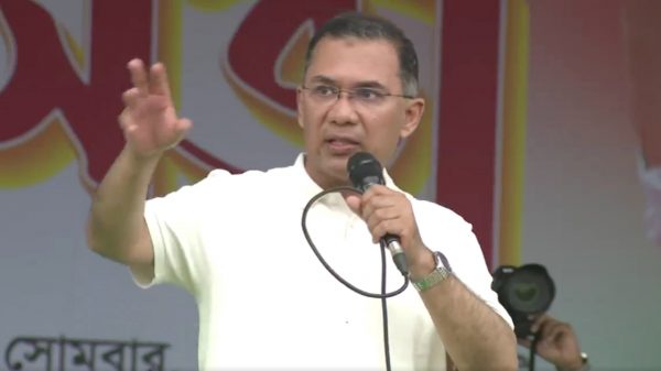 ১ লাখ স্বাস্থ্যকর্মী নিয়োগের ঘোষণা প্রধানমন্ত্রীর